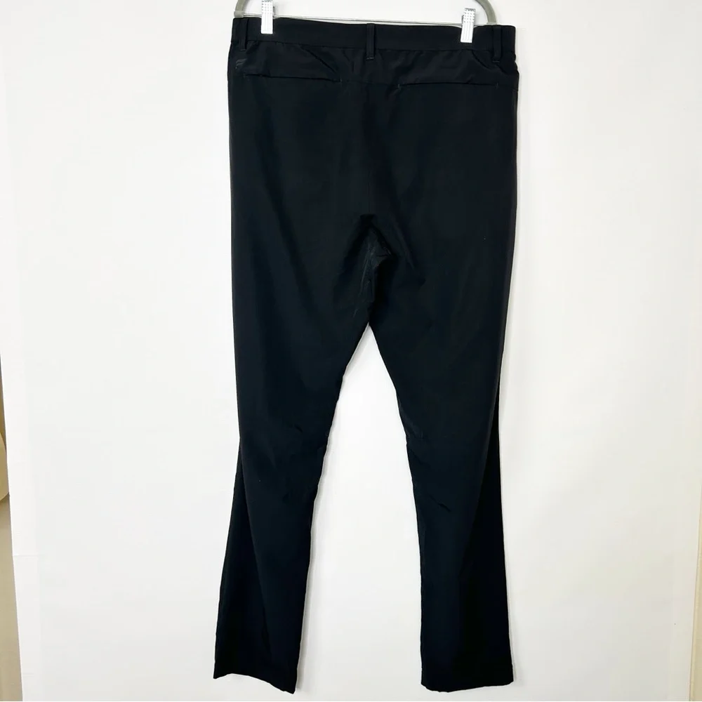 Fabletics men’s stretch athletic pants black